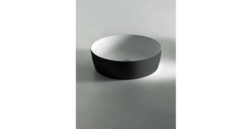 Flumood, a new collection of top-mount solid surfacing sink in black