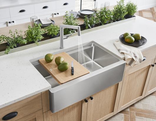 Blanco Quatrus R15 Ergon stainless steel Modern Farmhouse Sink wood cutting board