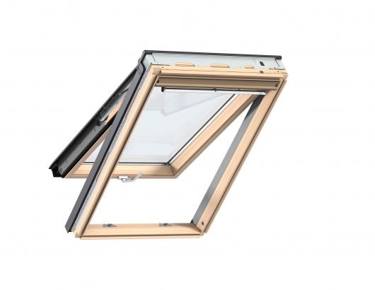 The top-hinged roof window allows homeowners to obtain panoramic views as well as natural ventilation. Ideal for loft or attic conversions, the unit features bottom operation, so it’s easy to operate even with furniture placed directly under it. Products feature ThermoTechnology for energy efficiency, insulation, and an airtight seal