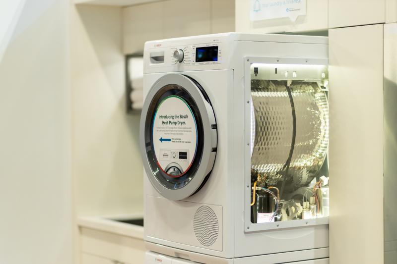 Bosch 500 Series heat pump dryer