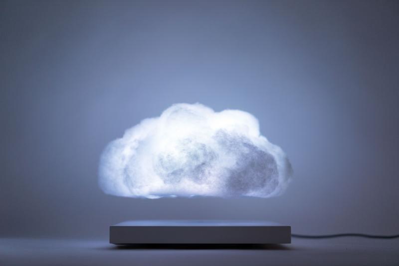 4 Richard Clarkson Studio Cloud light