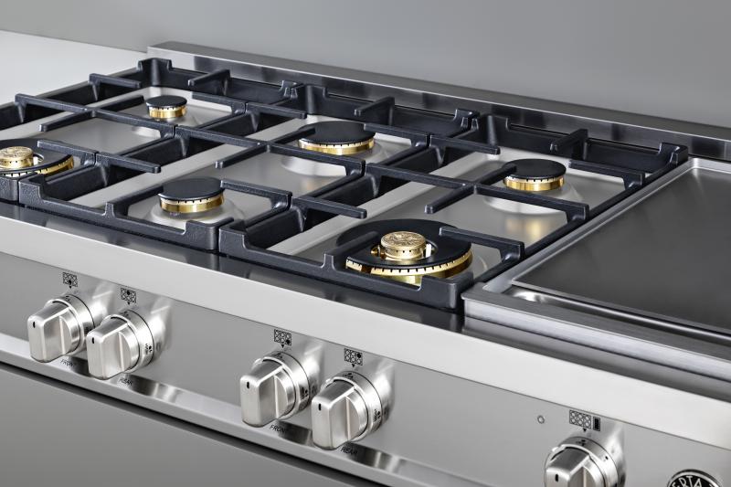 Master Series rangetop oven stove