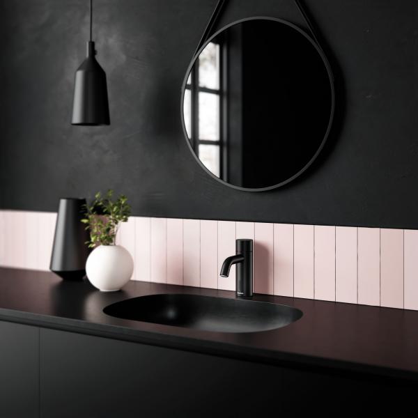 Scandinavian bathroom touchless matte black faucet