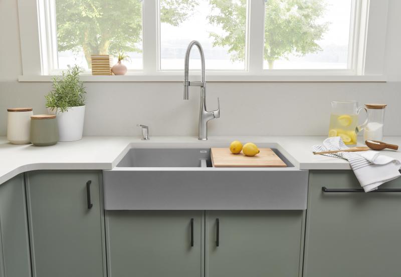 Traditional Farmhouse Sink, Can You Put A Farmhouse Sink In Regular Cabinet